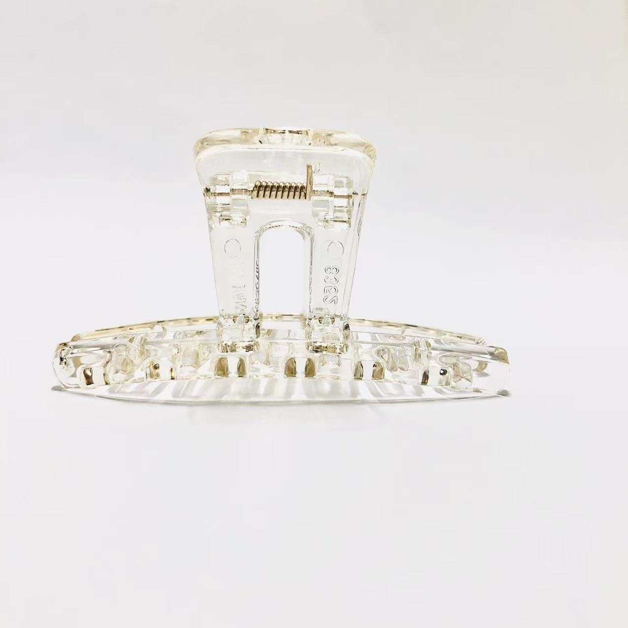 Minimalist Versatile Square Hair Clip For A Niche Look