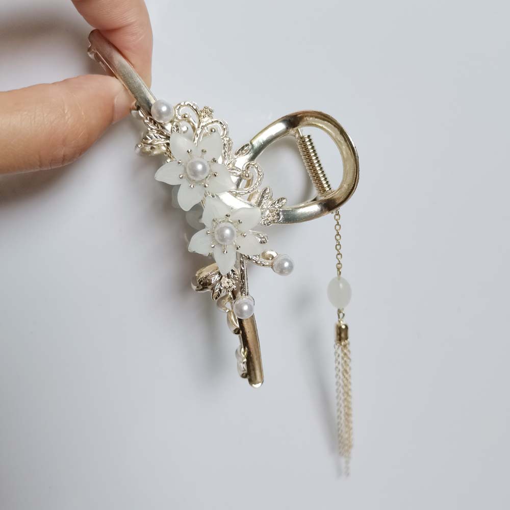 Women's Fashion Vintage Tassel Cherry Blossom Hair Clip