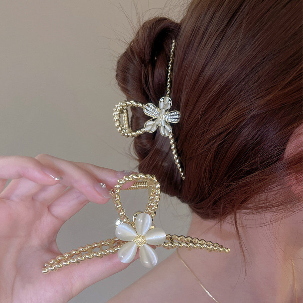 Retro Delicate Micro Inlaid Flower Clip