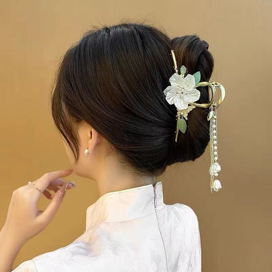 Women's Fashion Large Butterfly Tassel Barrettes