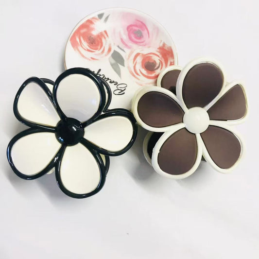 Medium-sized Bicolor Flower Hair Clip With A Baked Finish